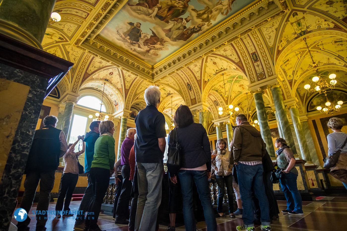 Ohne Anstehen Führung durch die Semperoper