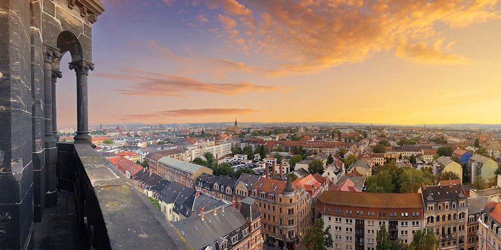 Neustadt-Rundgang am Abend inkl. Turmaufstieg Martin-Luther-Kirche - Bild 3