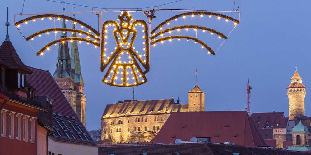 Stadtrundfahrt zur Weihnachtszeit mit der Bimmelbahn - Bild 1