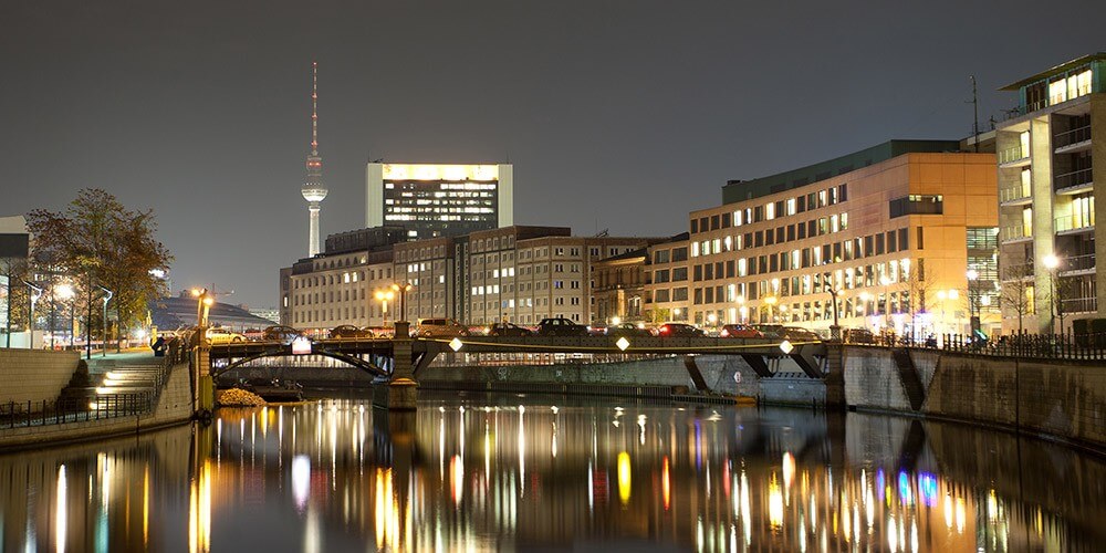 Abendliche Spreerundfahrt Durch Berlin Jetzt Buchen & Tickets Drucken